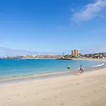 דירה Home2book Comfy Seaside Cristimar, Pool